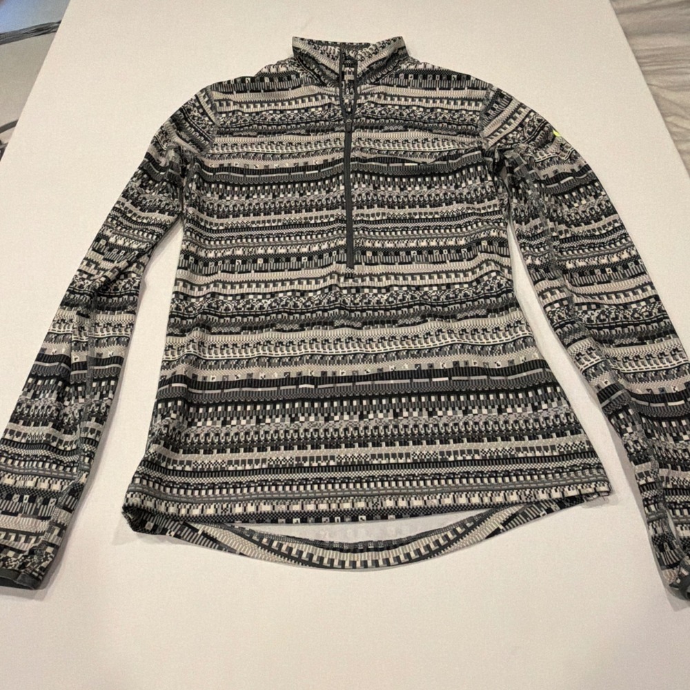 Nike Pro Dri-FIT Womens L Quarter Zip Long Sleeve Geometric Pixel Pullover Top